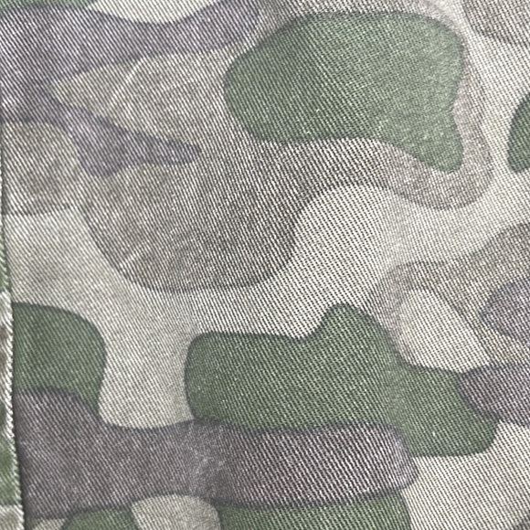 K. Jordan Women’s Camo Camouflage Lightweight Jacket Size Small - Picture 7 of 8